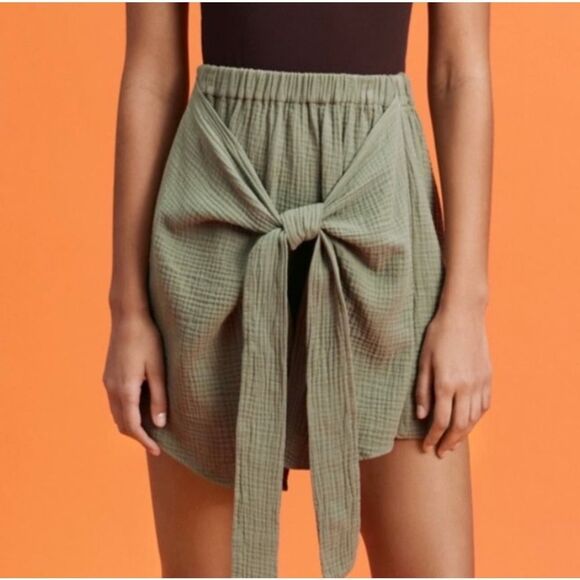 Zara EUC Wrap Up Knotted ButterySoft Material Olive Khaki Green Mini Skirt XS - Picture 5 of 12